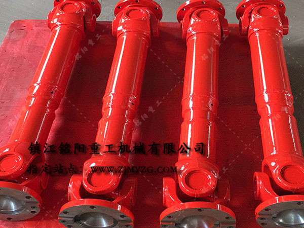 新式整體叉頭式萬向聯(lián)軸器是冶金、軋鋼等機械設(shè)備的優(yōu)選傳動件-萬向聯(lián)軸器